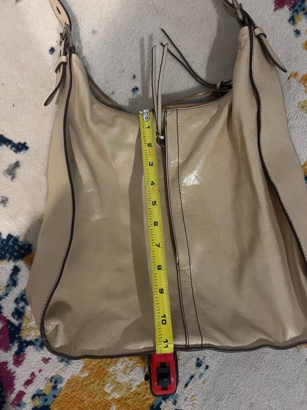 HOBO Cream Leather Shoulder Bag Hobo Purse EUC - Picture 7 of 8